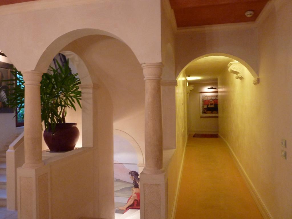 Charming Hotel Dei Chiostri Follina Exterior foto